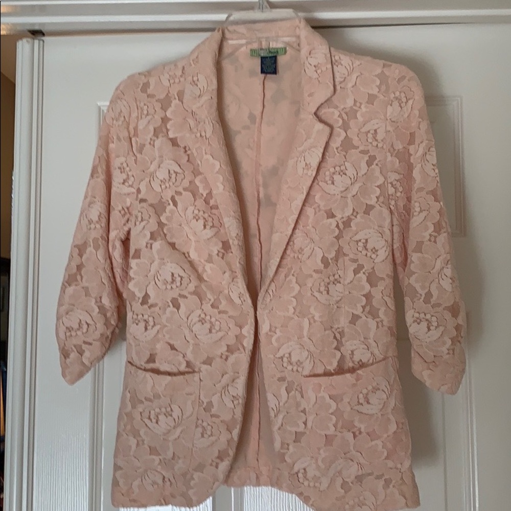 Ladies crop jacket.